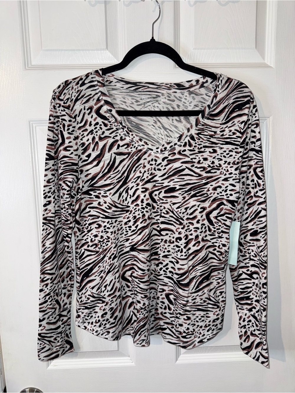 Blue sol Women's Long Sleeve Blouse, Size Petite Medium Cotton Animal Print NWT